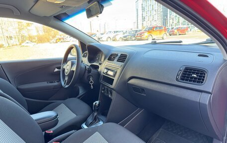 Volkswagen Polo VI (EU Market), 2011 год, 675 000 рублей, 32 фотография