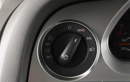 Audi A6, 2006 год, 1 070 000 рублей, 16 фотография
