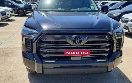 Toyota Tundra, 2024 год, 4 000 000 рублей, 2 фотография