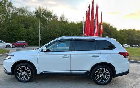 Mitsubishi Outlander III рестайлинг 3, 2017 год, 2 150 000 рублей, 8 фотография
