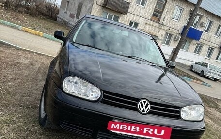 Volkswagen Golf IV, 2001 год, 260 000 рублей, 3 фотография