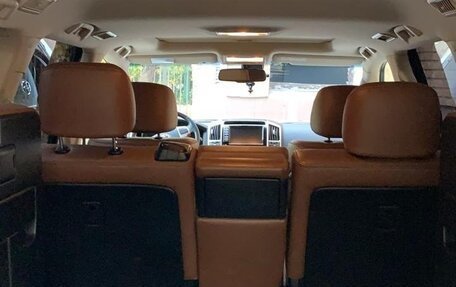 Toyota Land Cruiser 200, 2014 год, 4 100 000 рублей, 6 фотография