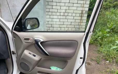 Toyota RAV4, 2000 год, 785 000 рублей, 25 фотография