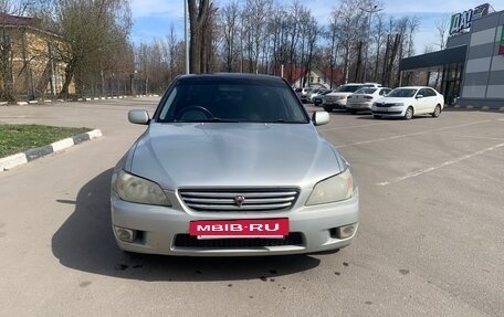Toyota Altezza, 2000 год, 1 070 000 рублей, 2 фотография