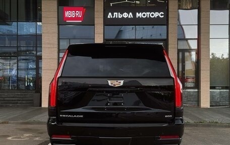 Cadillac Escalade V, 2024 год, 24 700 000 рублей, 9 фотография