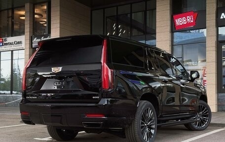 Cadillac Escalade V, 2024 год, 24 700 000 рублей, 7 фотография
