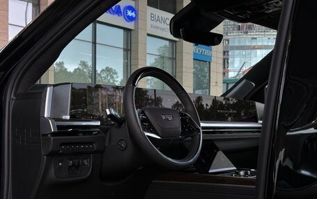Cadillac Escalade V, 2024 год, 24 700 000 рублей, 21 фотография