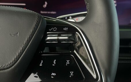 Cadillac Escalade V, 2024 год, 24 700 000 рублей, 25 фотография
