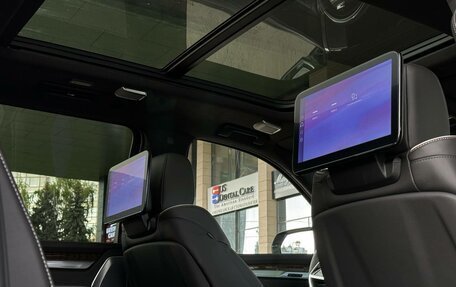 Cadillac Escalade V, 2024 год, 24 700 000 рублей, 34 фотография