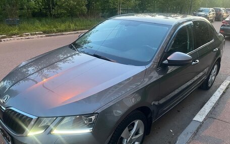 Skoda Octavia, 2017 год, 1 940 000 рублей, 2 фотография