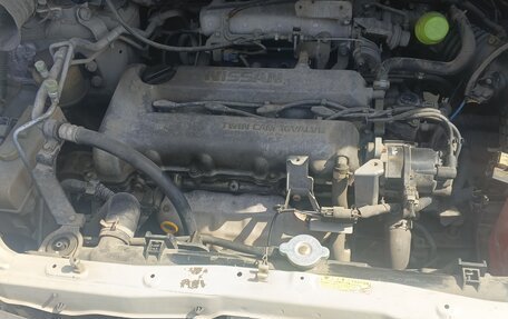 Nissan Serena II, 2000 год, 600 000 рублей, 9 фотография