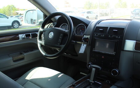 Volkswagen Touareg III, 2006 год, 968 800 рублей, 7 фотография