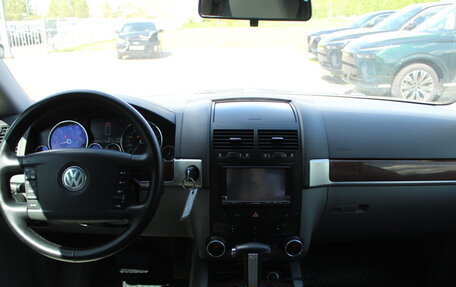 Volkswagen Touareg III, 2006 год, 968 800 рублей, 8 фотография
