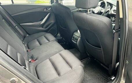 Mazda 6, 2017 год, 1 800 000 рублей, 19 фотография