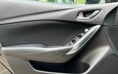 Mazda 6, 2017 год, 1 800 000 рублей, 13 фотография