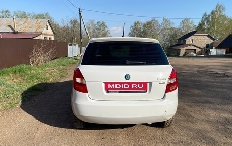 Skoda Fabia II, 2012 год, 900 000 рублей, 5 фотография