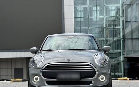 MINI Hatch, 2021 год, 1 678 000 рублей, 2 фотография
