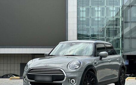 MINI Hatch, 2021 год, 1 678 000 рублей, 8 фотография