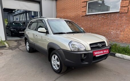 Hyundai Tucson III, 2007 год, 970 000 рублей, 2 фотография