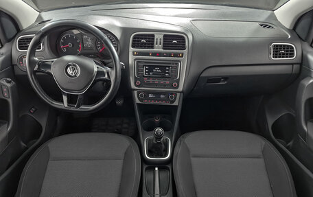 Volkswagen Polo VI (EU Market), 2016 год, 919 000 рублей, 11 фотография