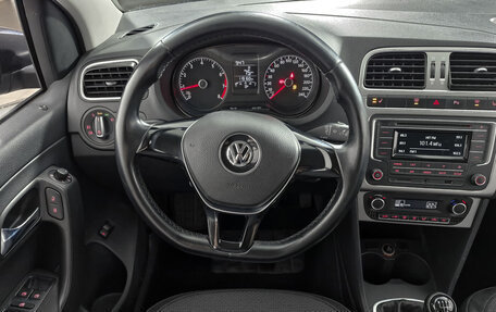 Volkswagen Polo VI (EU Market), 2016 год, 919 000 рублей, 18 фотография