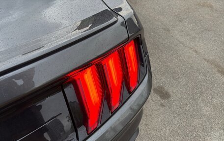 Ford Mustang VI рестайлинг, 2018 год, 3 400 000 рублей, 9 фотография
