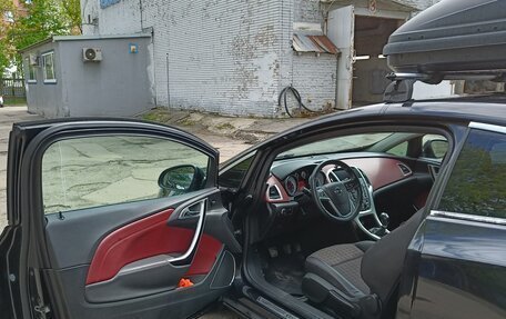 Opel Astra J, 2011 год, 1 050 000 рублей, 5 фотография