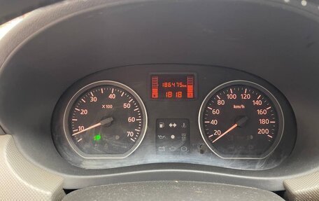 Renault Logan I, 2011 год, 390 000 рублей, 18 фотография