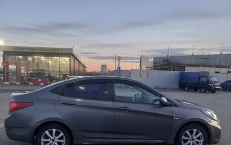 Hyundai Solaris II рестайлинг, 2012 год, 540 300 рублей, 4 фотография