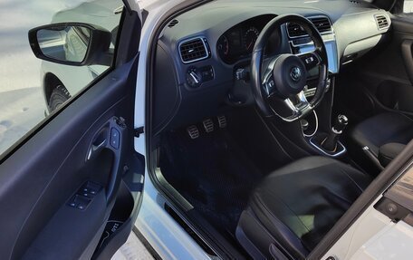 Volkswagen Polo VI (EU Market), 2018 год, 1 500 000 рублей, 6 фотография