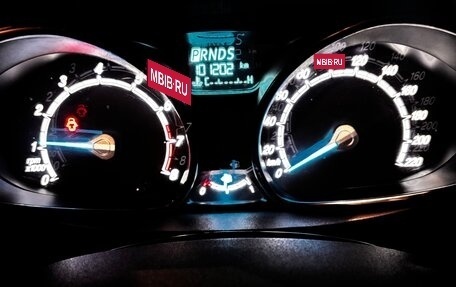 Ford Fiesta, 2015 год, 1 100 000 рублей, 10 фотография