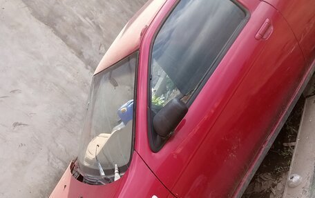 Nissan Almera, 1997 год, 43 000 рублей, 3 фотография