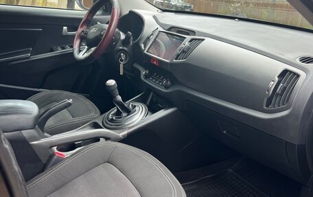 KIA Sportage III, 2010 год, 1 049 000 рублей, 10 фотография