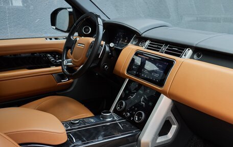 Land Rover Range Rover IV рестайлинг, 2019 год, 9 800 000 рублей, 10 фотография