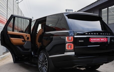 Land Rover Range Rover IV рестайлинг, 2019 год, 9 800 000 рублей, 7 фотография