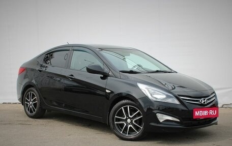 Hyundai Solaris II рестайлинг, 2016 год, 990 000 рублей, 3 фотография