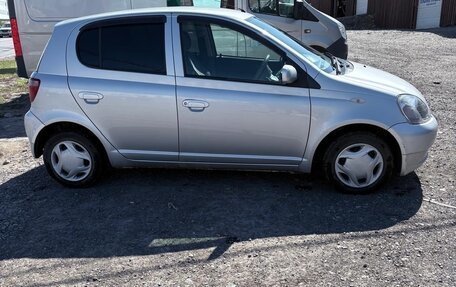 Toyota Vitz, 2001 год, 470 000 рублей, 2 фотография