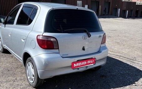Toyota Vitz, 2001 год, 470 000 рублей, 3 фотография