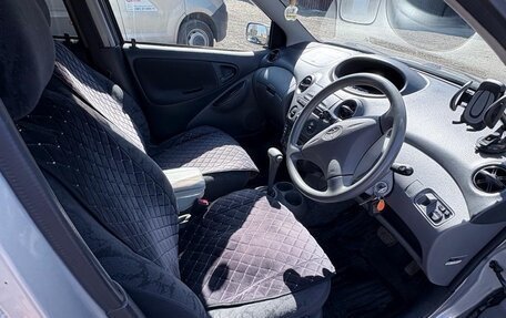 Toyota Vitz, 2001 год, 470 000 рублей, 9 фотография