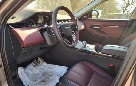 Land Rover Range Rover Evoque II, 2024 год, 7 000 000 рублей, 16 фотография
