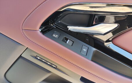 Land Rover Range Rover Evoque II, 2024 год, 7 000 000 рублей, 18 фотография