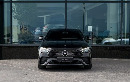 Mercedes-Benz E-Класс, 2021 год, 4 330 000 рублей, 3 фотография