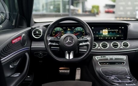 Mercedes-Benz E-Класс, 2021 год, 4 330 000 рублей, 10 фотография