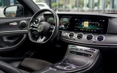 Mercedes-Benz E-Класс, 2021 год, 4 330 000 рублей, 24 фотография