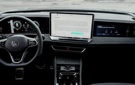 Volkswagen Tiguan, 2025 год, 4 850 000 рублей, 10 фотография