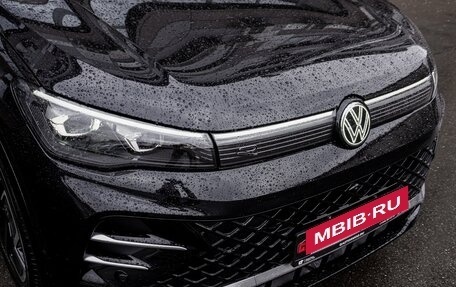 Volkswagen Tiguan, 2025 год, 4 850 000 рублей, 9 фотография