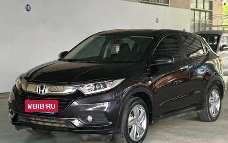Honda Vezel, 2022 год, 1 685 000 рублей, 1 фотография