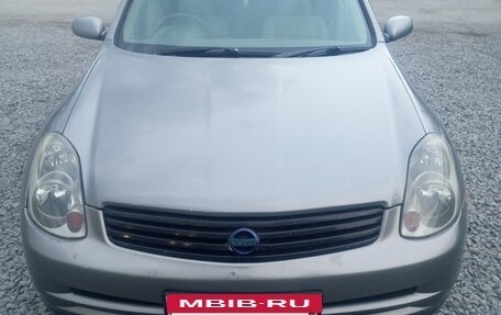 Nissan Skyline, 2004 год, 670 000 рублей, 2 фотография