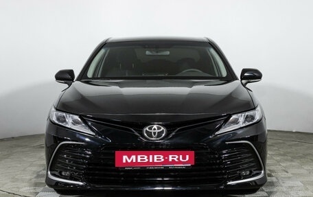 Toyota Camry, 2021 год, 2 449 700 рублей, 2 фотография