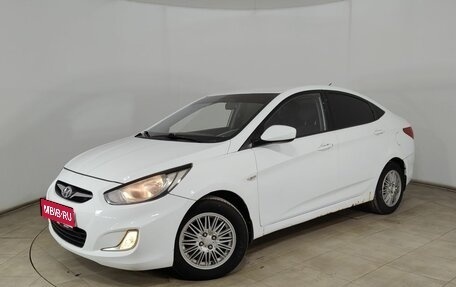 Hyundai Solaris II рестайлинг, 2012 год, 490 000 рублей, 1 фотография